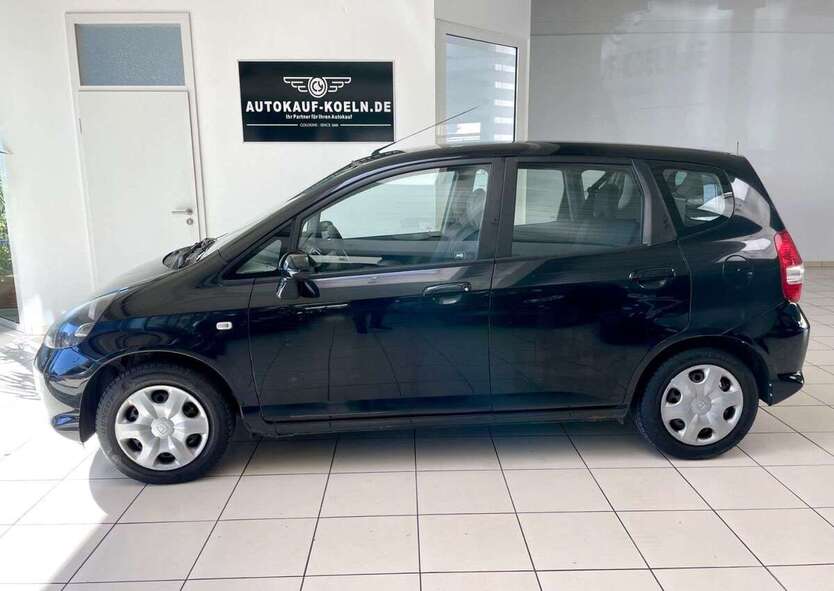 Honda Jazz 210.000 km 2.790 € Köln 51067