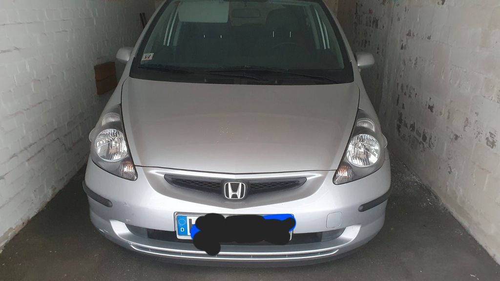 Honda Jazz 70.000 km 2.500 &euro; Hamburg 22179
