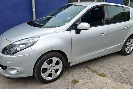 Renault Scenic 100.000 km 4.499 &euro; Berlin 13405