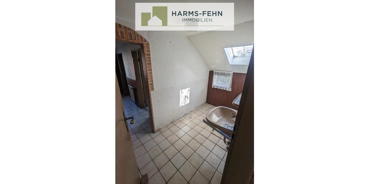Monteurswohnhaus zur Anmietung (310 € Warmmiete pro Person) mindestens 3 Personen, maximal 5 Personen !! (Vermietung ausschließlich an Monteure) Gepflegtes, gr. Einfamilienhaus in schöner... zimmer