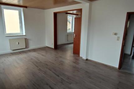 4-Zimmer-Wohnung in sehr zentraler Lage von Tauberbischofsheim 4 zimmer