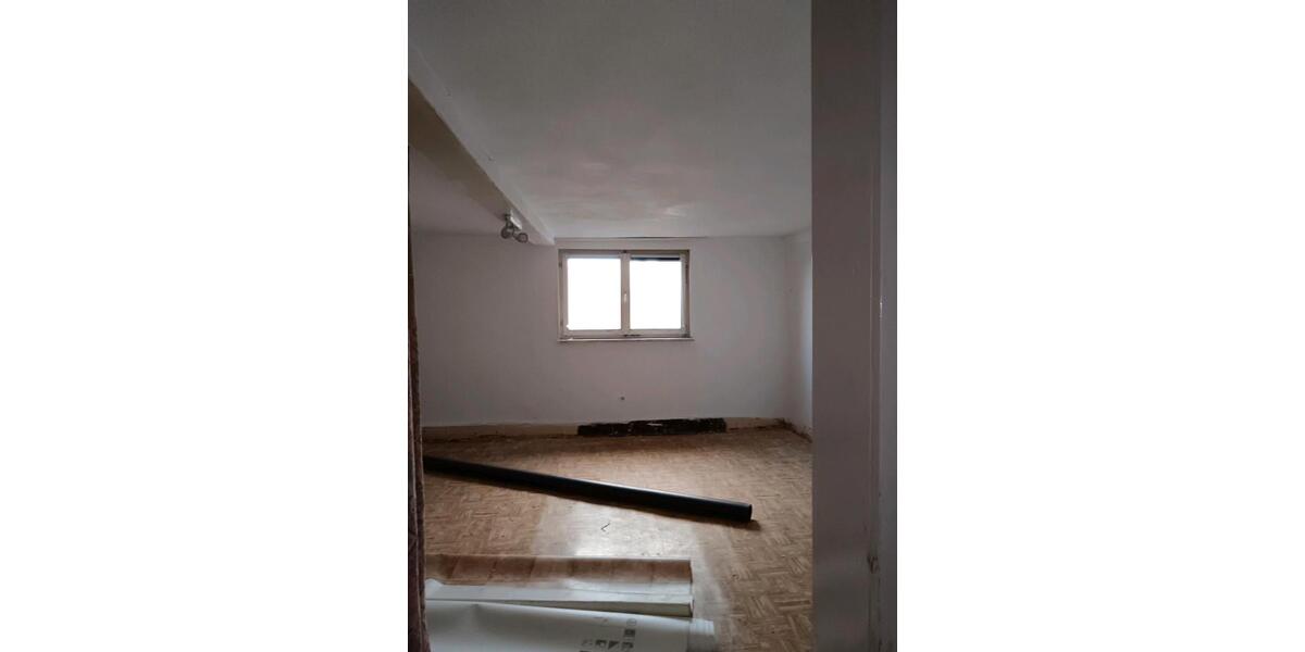 Doppelhaushälfte Hardheim - 4 Zimmer, 90 m&sup2;, 110.000&euro; | Angebot:25839631