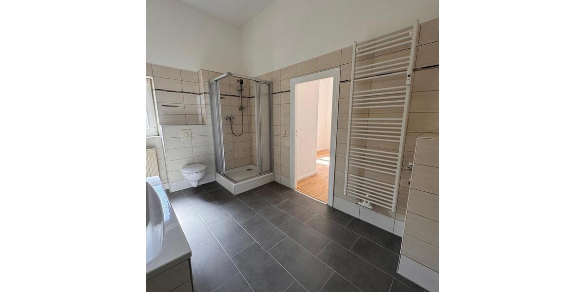 Etagenwohnung Bad Freienwalde (Oder) - 3 Zimmer, 114 m&sup2;, 790&euro; | Angebot:26316478