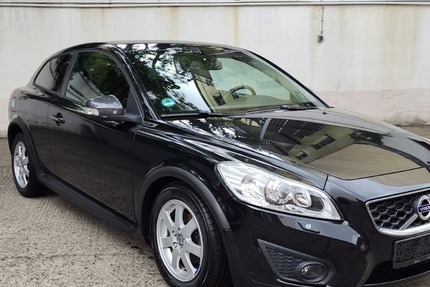 Volvo C30 1.6 D Drive Kinetic Klimaautomatic 175.171 km 3.999 &euro; Berlin 10247