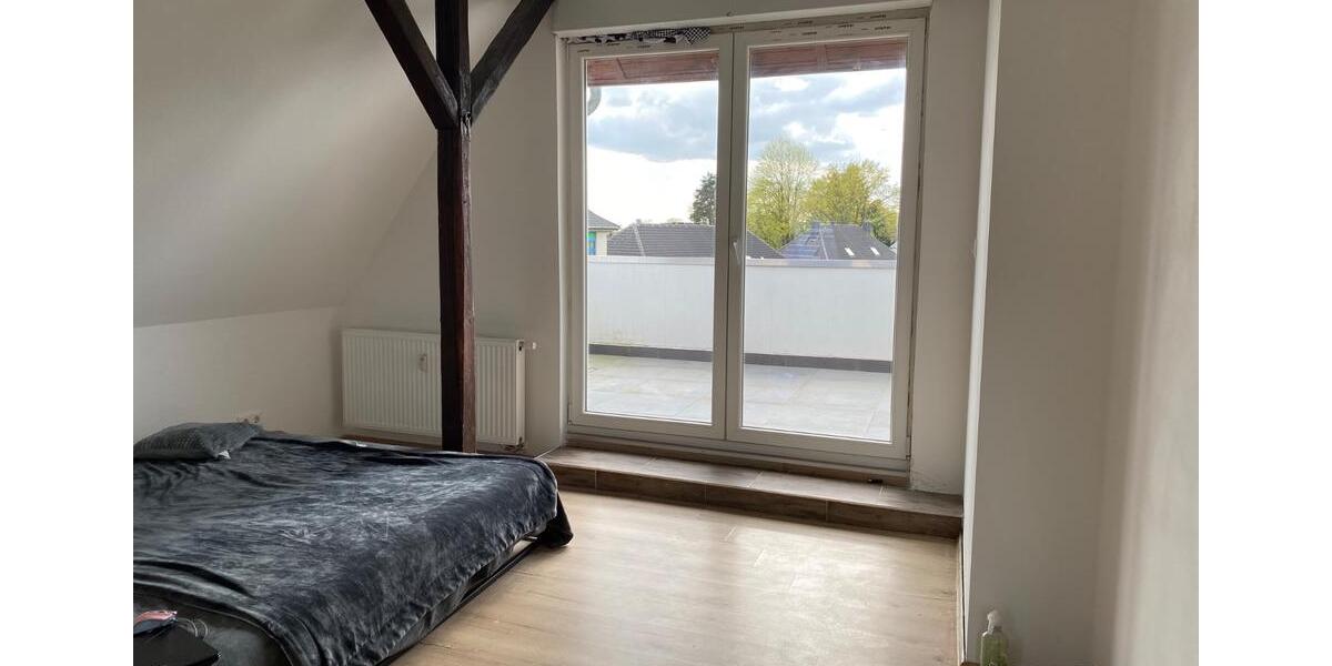 Dachgeschoßwohnung Recklinghausen - 2 Zimmer, 70 m&sup2;, 550&euro; | Angebot:26662704