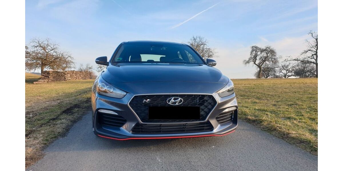 Hyundai i30 63.500 km 21.190 &euro; Angelburg 35719