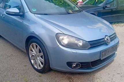 VW Golf 284.000 km 3.150 &euro; Hanau 63452