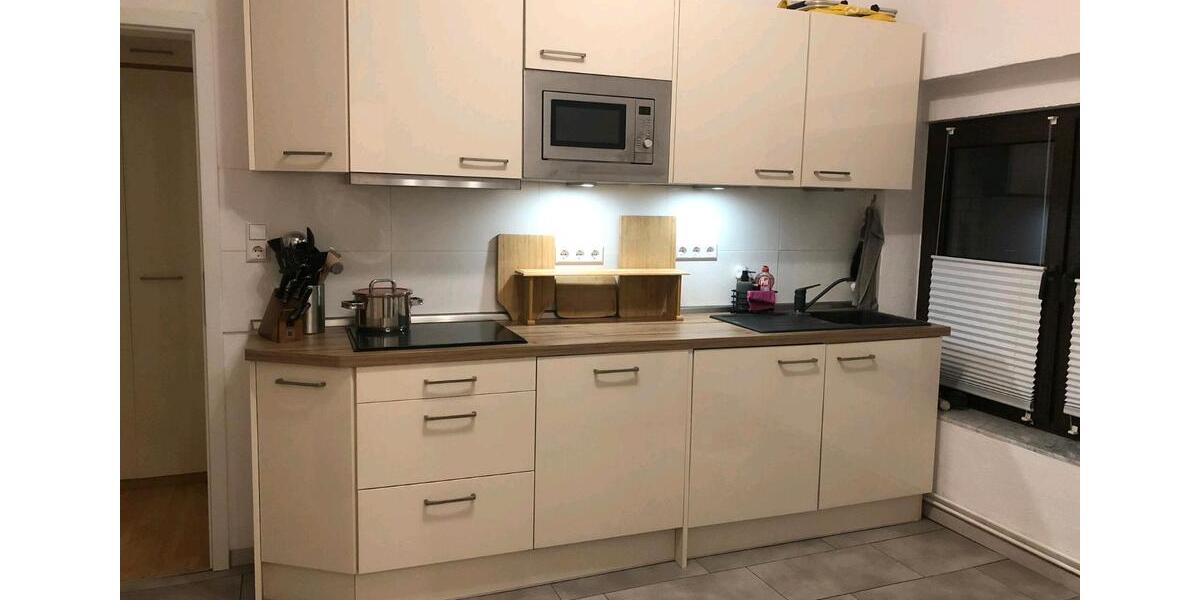 3-Zimmer-Wohnung im EG mit Einbauküche, Carport und Gartennutzung 3 zimmer