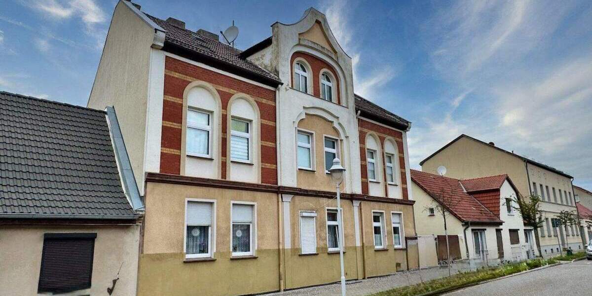 Mehrfamilienhaus, Wohnhaus Zehdenick - 8 Zimmer, 220 m&sup2;, 380.000&euro; | Angebot:25267581