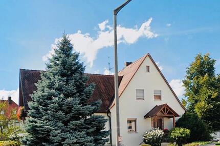 Haus Oberasbach - 6 Zimmer, 181 m&sup2;, 689.000&euro; | Angebot:26380484
