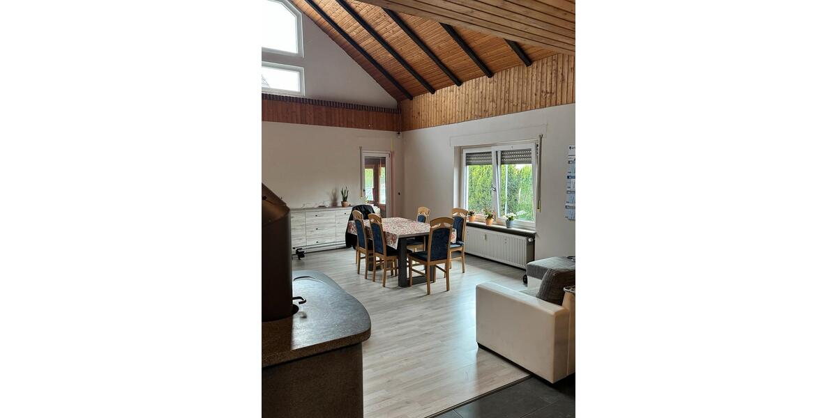 Galerie Wohnung mit Charme und Kamin für gemütliche Abende 7 zimmer