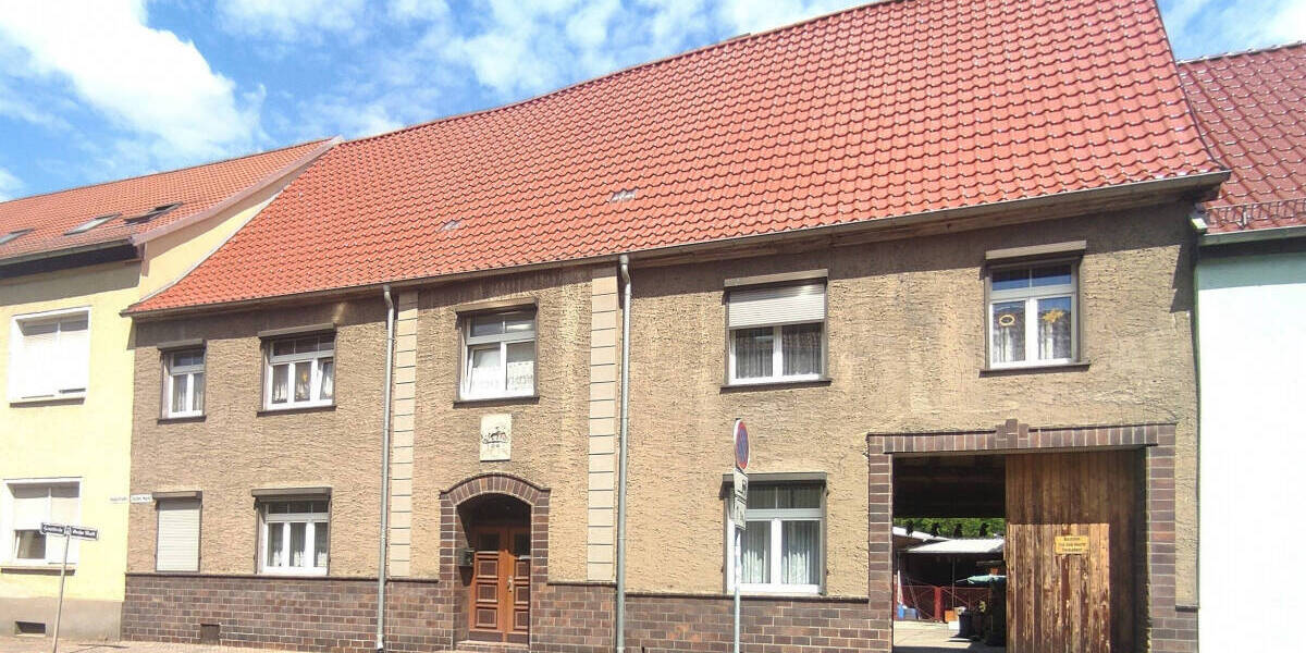 Mehrfamilienhaus, Wohnhaus Raguhn-Jeßnitz Jeßnitz - 1 Zimmer, 301 m&sup2;, 50.000&euro; | Angebot:25748397