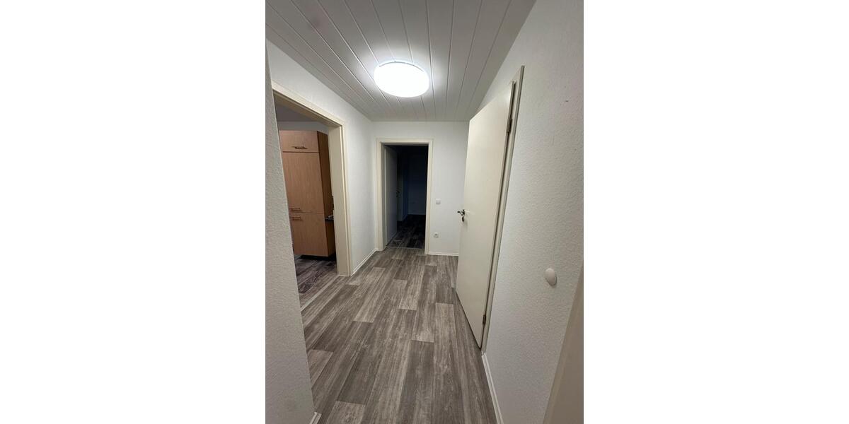 Dachgeschoßwohnung Siegburg - 2 Zimmer, 67 m&sup2;, 1.075&euro; | Angebot:26424615