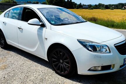 Opel Insignia 155.000 km 3.800 &euro; Sollstedt 99759