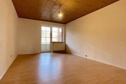 Wohnung Sonneberg - 3 Zimmer, 66 m&sup2;, 89.000&euro; | Angebot:22648332