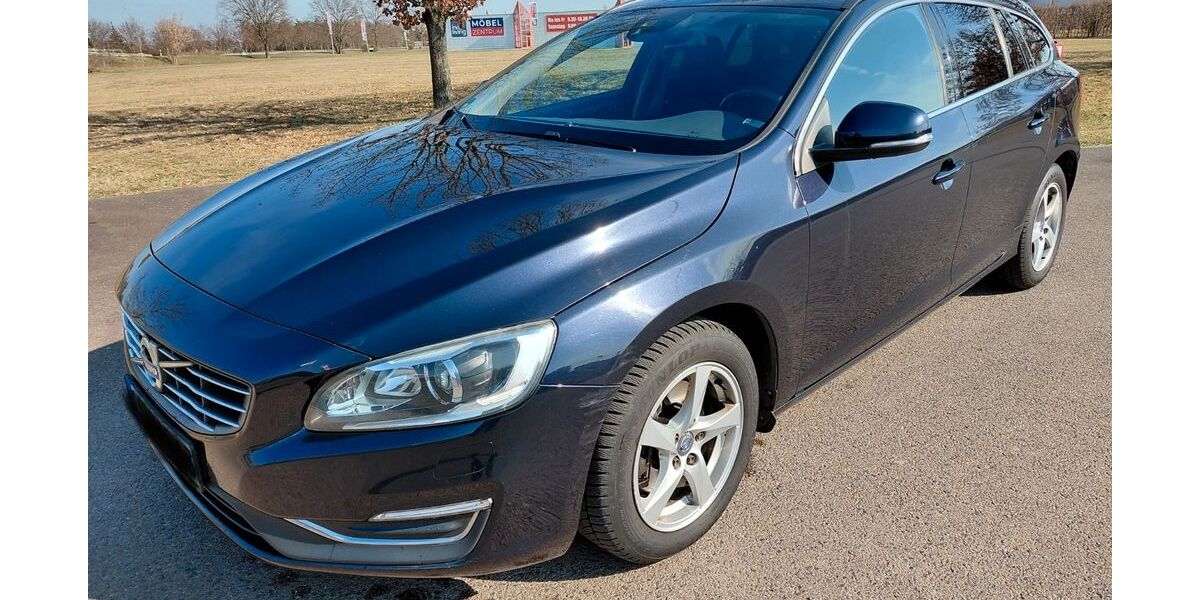 Volvo V60 233.000 km 6.500 &euro; Großräschen 01983