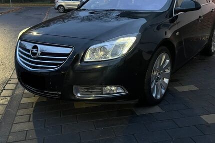 Opel Insignia 163.000 km 4.499 € Wuppertal 42281