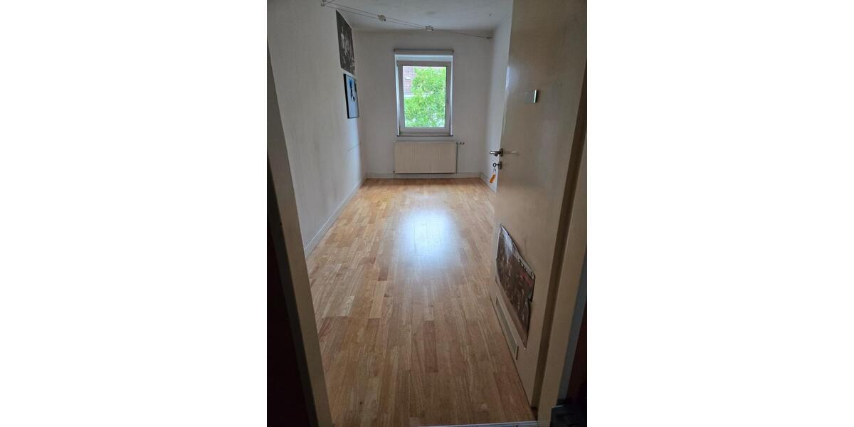 Etagenwohnung Nürnberg Gleißhammer - 4 Zimmer, 90 m&sup2;, 340.000&euro; | Angebot:27147862