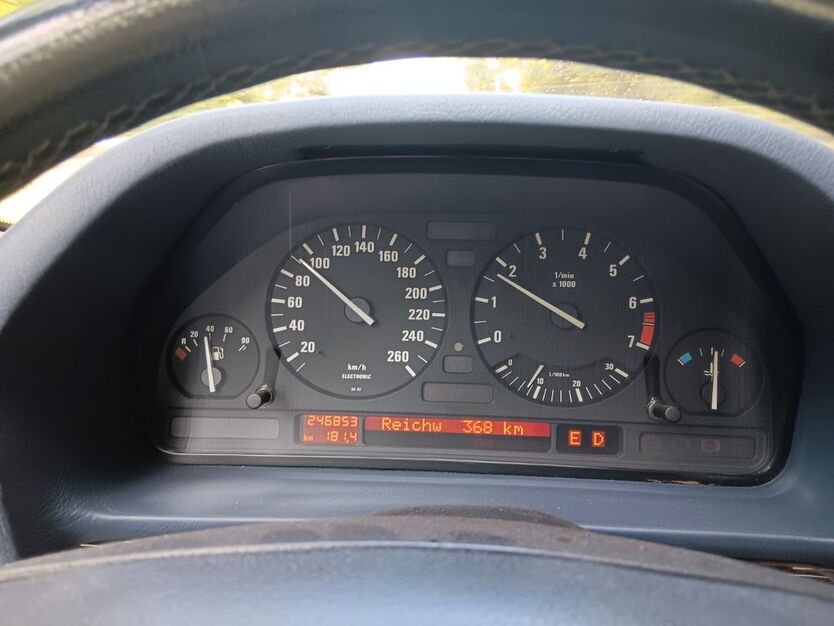 BMW 740 246.000 km 7.999 € Schönsee 92539