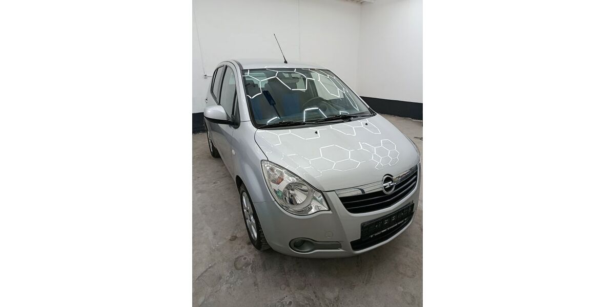Opel Agila 135.135 km 2.199 &euro; Fürstenfeldbruck 82256