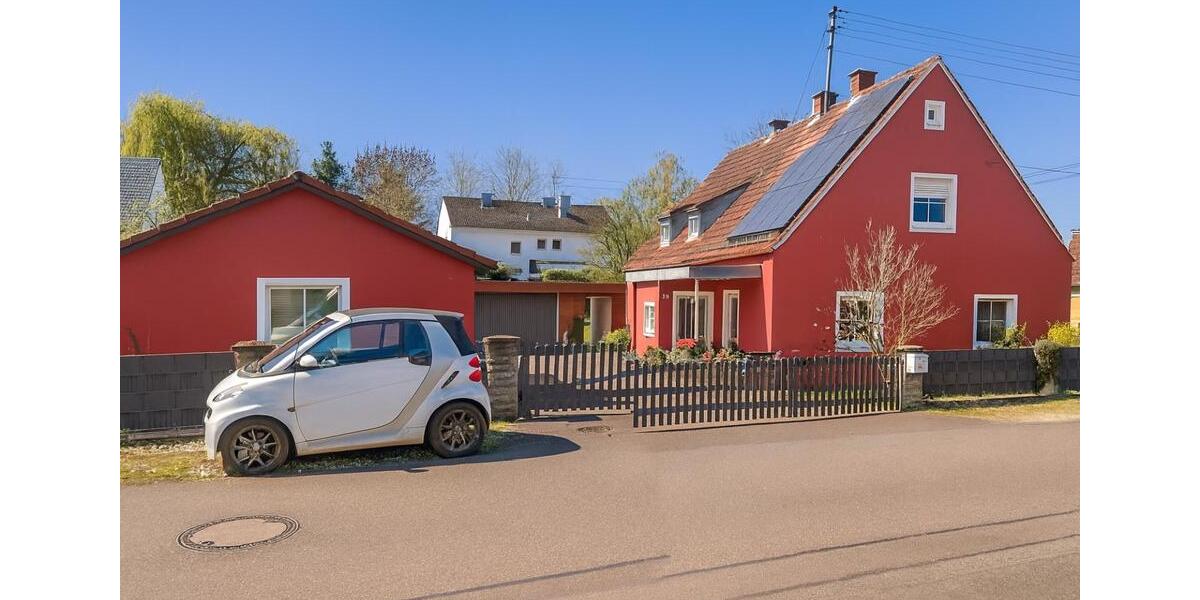 Freistehendes Einfamilienhaus mit großem Potenzial von Privat 8 zimmer