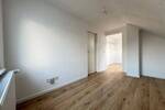 Sanierte 2-Zimmer-Dachgeschosswohnung mit neuem Bad in Ensheim - Etagenwohnung Saarbrücken-Halberg Ensheim | Angebot:26774939