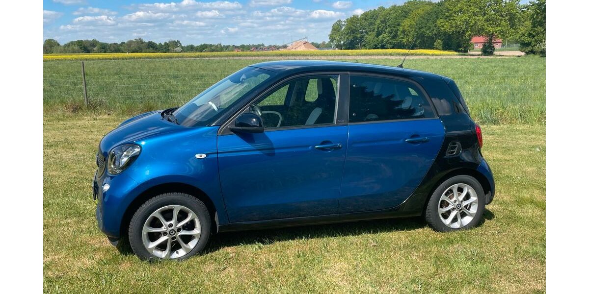 Smart ForFour 103.091 km 7.900 &euro; Petershagen 32469