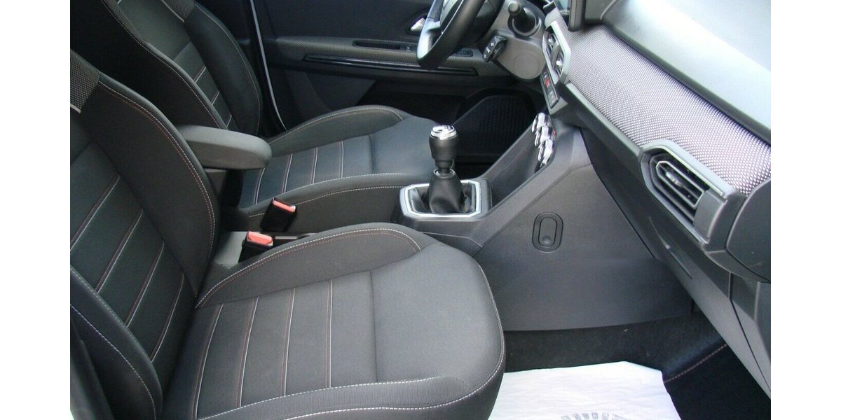 Dacia Jogger 1.0TCe 110 Extreme+ LED Tempomat Totwinkel 19.006 km 15.980 &euro; Falkensee 14612