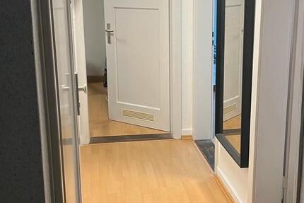 Schöne 2.Zimmer Wohnung in bevorzugter Lage zimmer