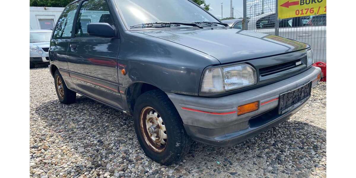Mazda 121 84.000 km 1.000 &euro; Hildesheim 31137