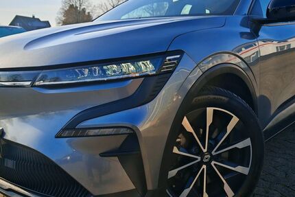 Renault Megane 115.523 km 17.612 &euro; Wölfersheim 61200