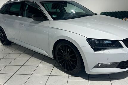 Skoda Superb 148.000 km 17.000 &euro; Schelklingen 89601