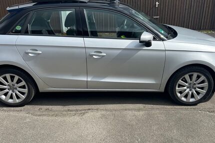 Audi A1 30.500 km 12.750 &euro; Denkendorf 73770