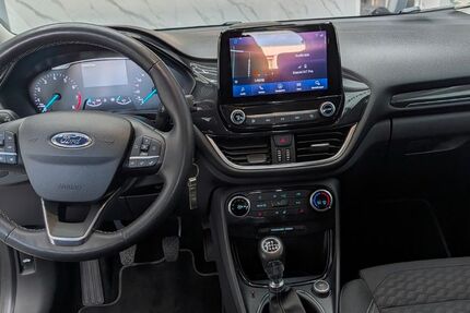 Ford Puma 45.500 km 15.100 &euro; Leipzig 04357