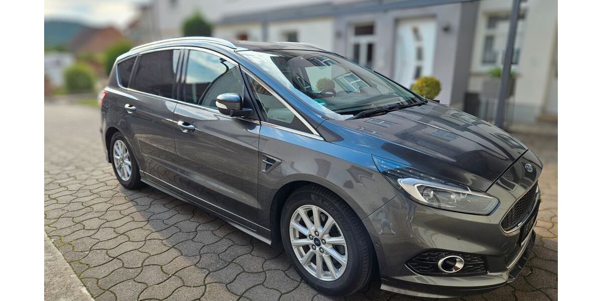 Ford S-Max 153.281 km 13.500 &euro; Buttlar/Bermbach 36419
