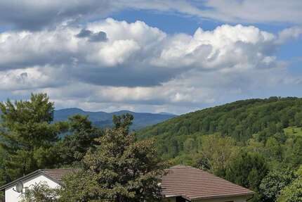 Wohnung zum Kaufen in Lörrach 1.492.000 € 169.6 m² 3.5 zimmer