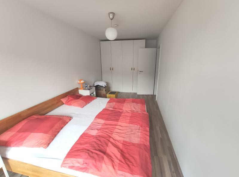 Reihenmittelhaus mit 2 Stellplätzen, einer Garage und Garten - Einfamilienhaus Adelsdorf | Angebot:27729615