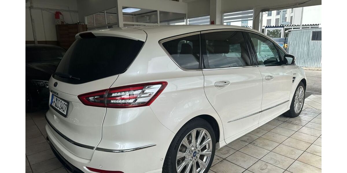 Ford S-Max 188.000 km 13.900 &euro; Bonn 53119