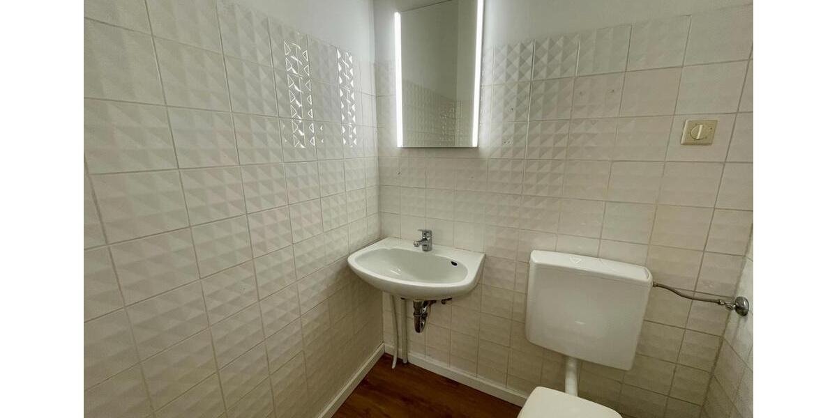 Bungalow Schloß Holte-Stukenbrock Stukenbrock - 5 Zimmer, 140 m&sup2;, 1.550&euro; | Angebot:26318920