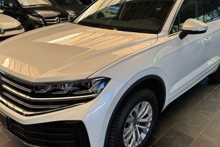 VW Touareg 6.950 km 54.999 &euro; Versmold 33775