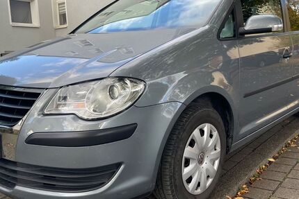 VW Touran 149.201 km 5.399 &euro; Hannover 30629