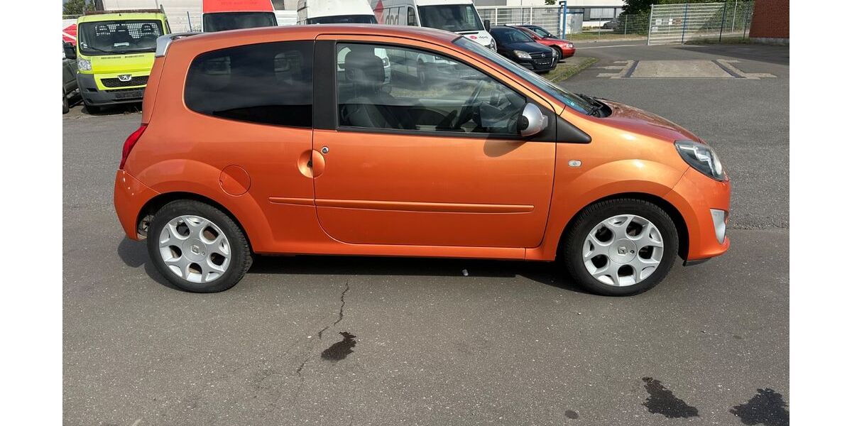 Renault Twingo 137.367 km 2.680 &euro; Rendsburg 24768