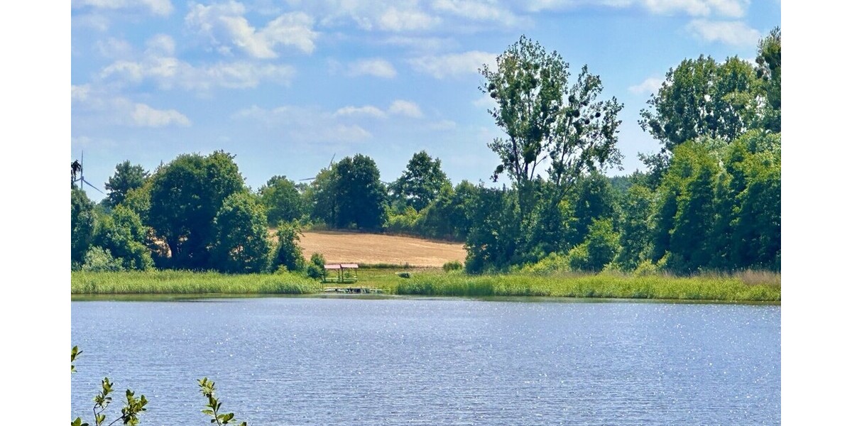HORN IMMOBILIEN ++ Einfamilienhaus in Lebehn – Wohnen in Seenähe mit großem Grundstück - Einfamilienhaus Krackow / Lebehn Lebehn | Angebot:27034671
