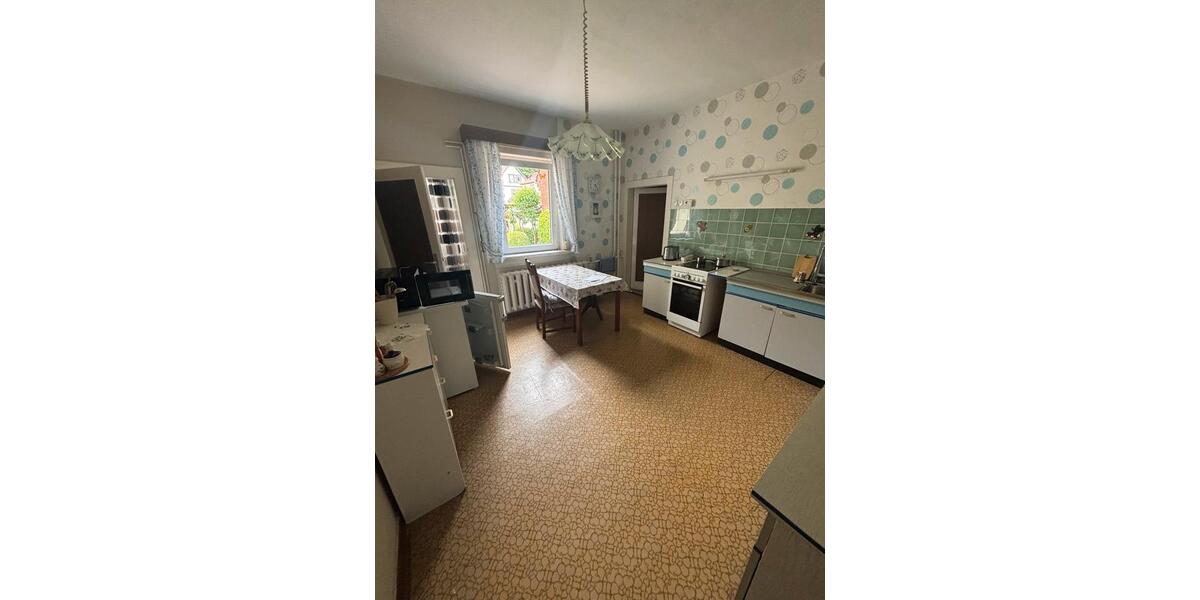 Reihenhaus Ohrdruf - 7 Zimmer, 128 m&sup2;, 185.000&euro; | Angebot:26962381