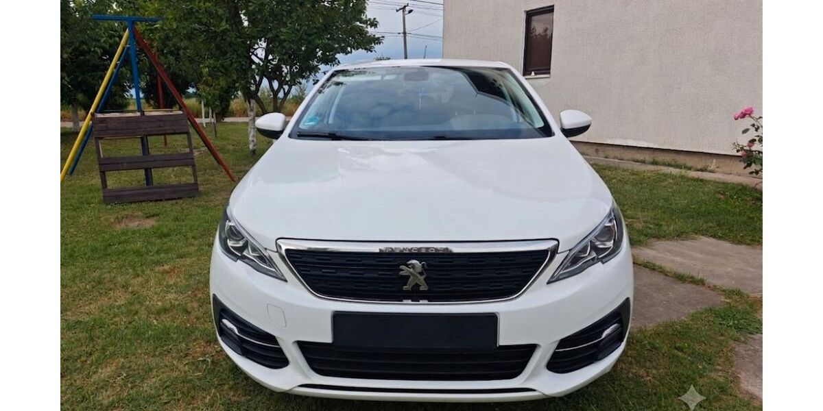 Peugeot 308 116.000 km 8.500 &euro; Zorneding 85604