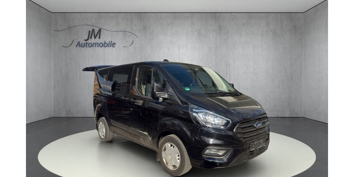 Ford Tourneo Custom 117.250 km 23.490 &euro; Meckenbeuren 88074