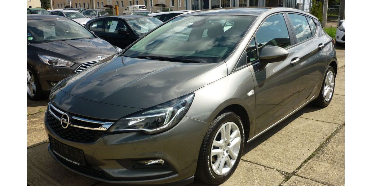 Opel Astra 85.000 km 10.900 &euro; Gera 07548