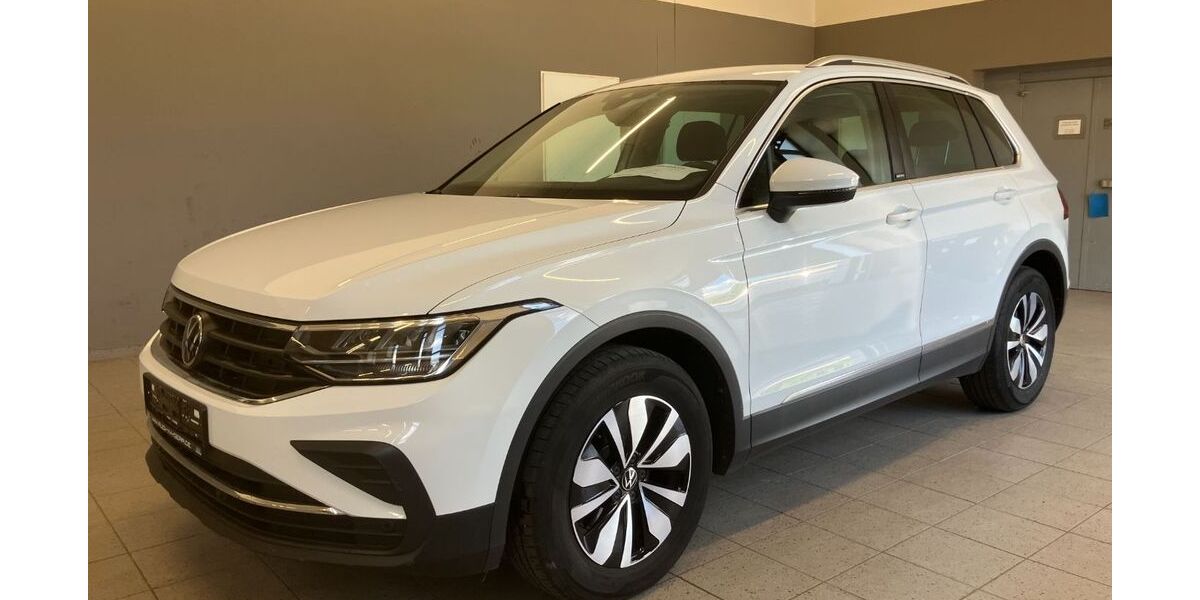 VW Tiguan 73.885 km 24.997 &euro; Gera 07546