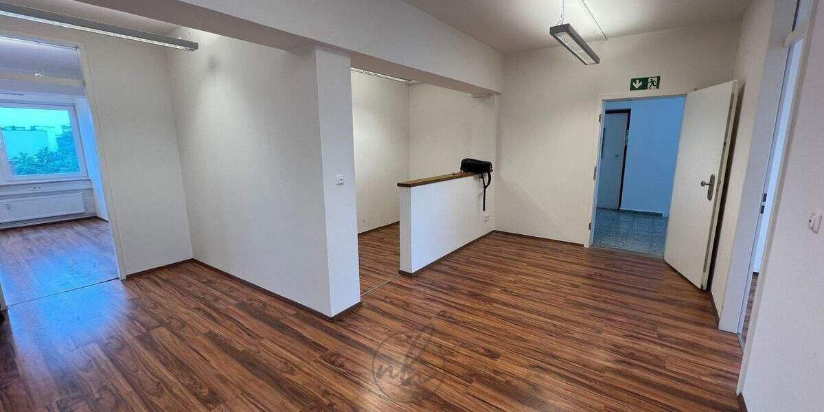 Gewerbeobjekt Hamburg Hamm - 4 Zimmer, 140 m&sup2;, 1.330&euro; | Angebot:26702646