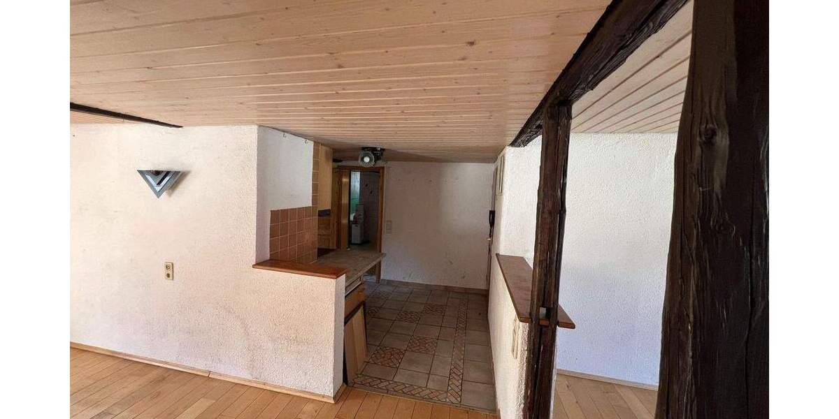 Etagenwohnung Dettingen - 5 Zimmer, 91 m&sup2;, 280.000&euro; | Angebot:23940618